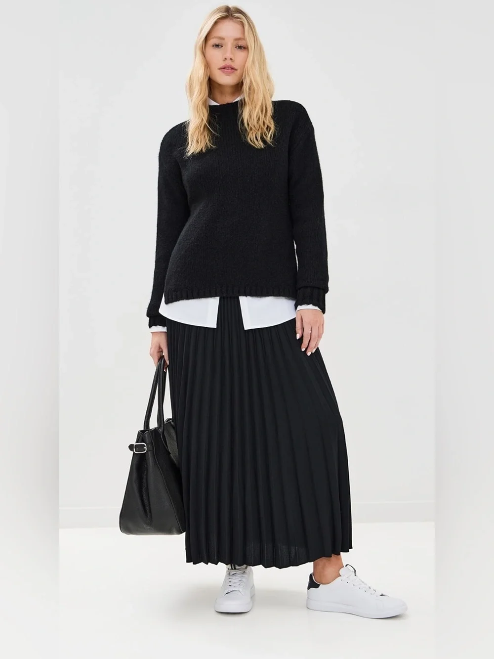 Jenni Kayne Pleated Skirt in Black - M